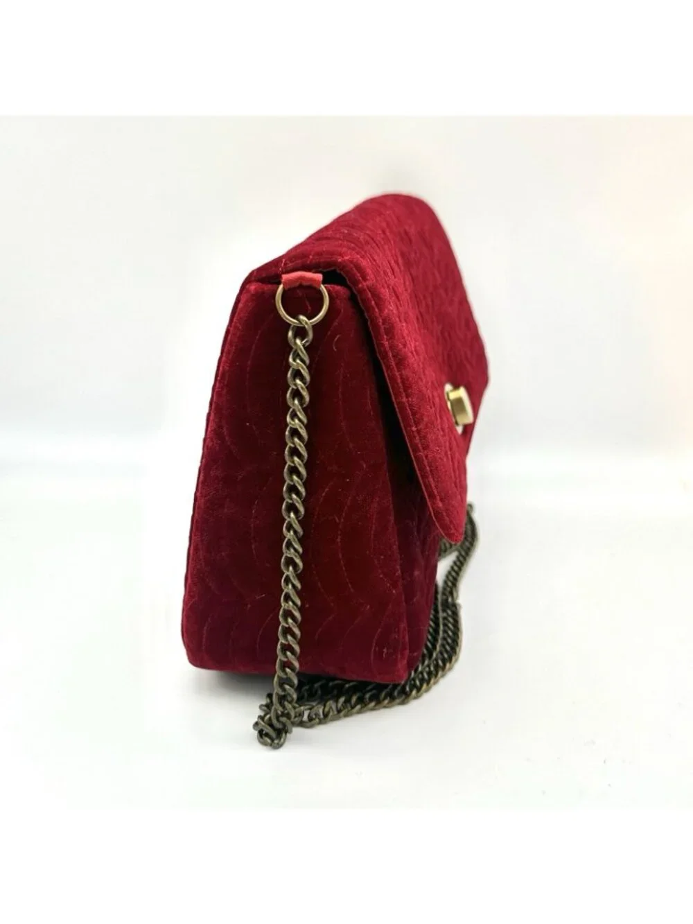 Burgundy Velvet Quilt Crossbody Evening Dress Purse Formal Scalloped Design